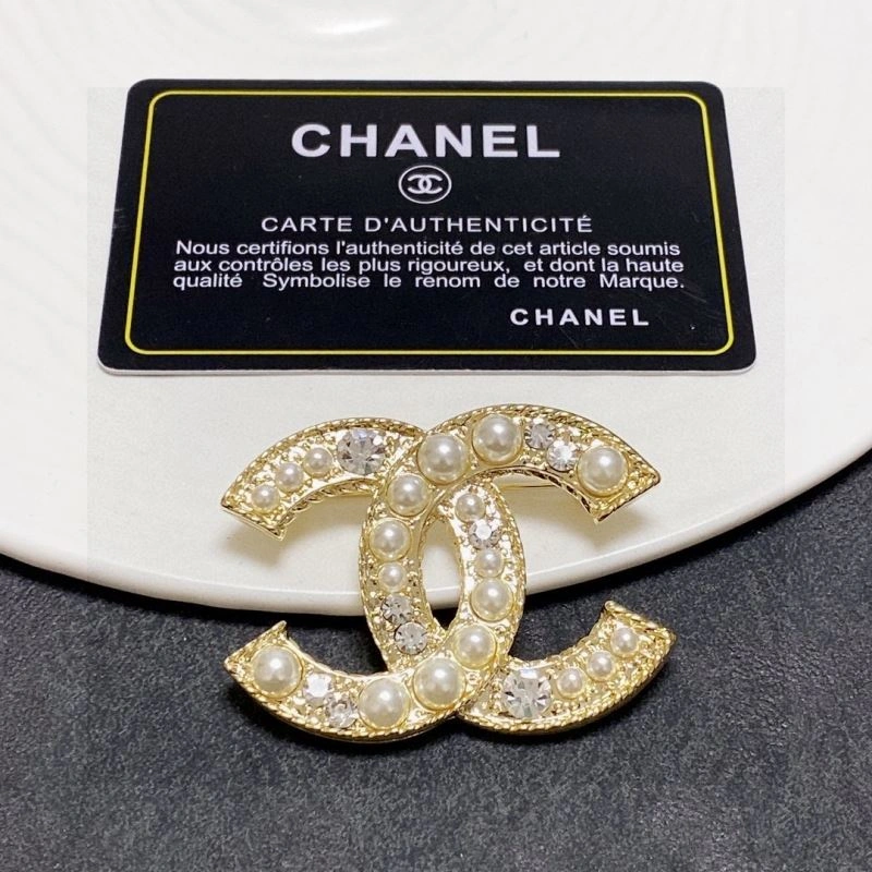 Reliable Chanel Brooches 226363