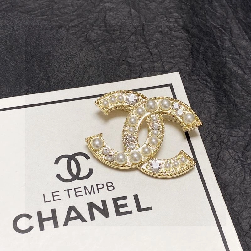 Reliable Chanel Brooches 226363