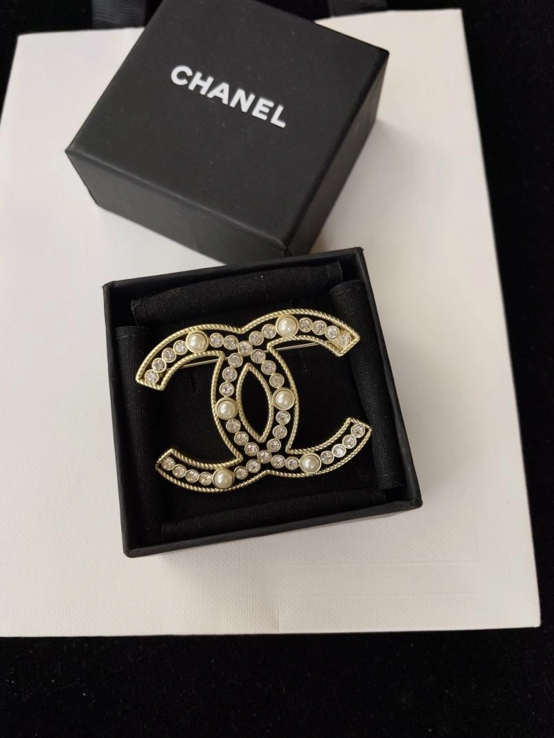 Chanel Brooches Premium 226366