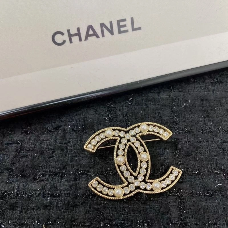 Chanel Brooches Premium 226366