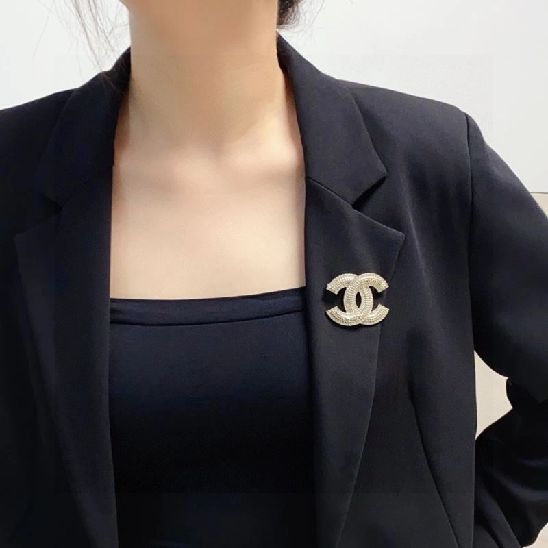 Chanel Brooches ModernLook 226349