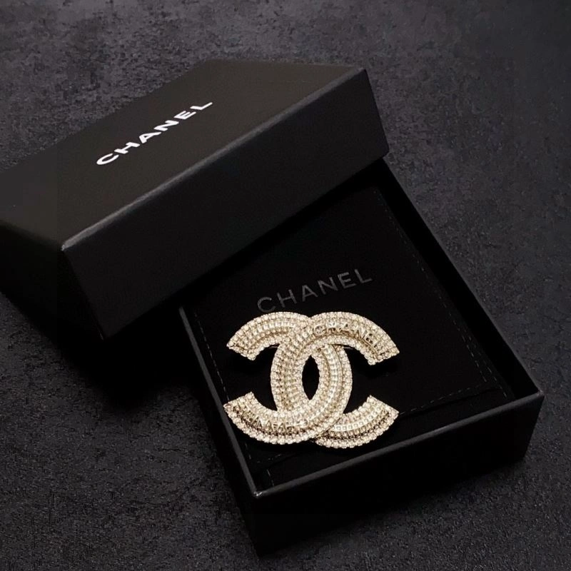 Chanel Brooches ModernLook 226349