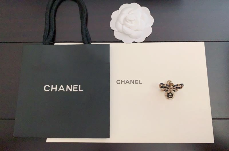 QuickDry Chanel Brooches 226362