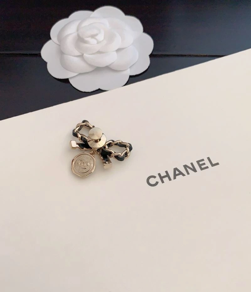 QuickDry Chanel Brooches 226362