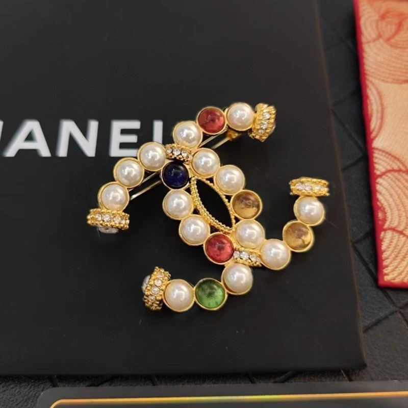 SmartChoice Chanel Brooches 226355