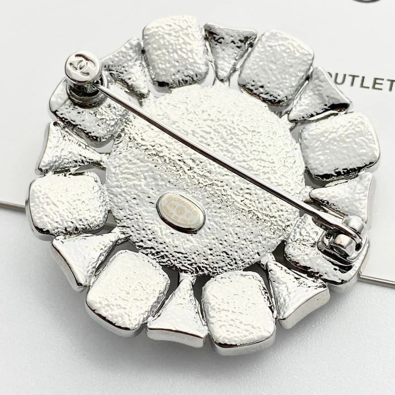 Chanel Brooches Classic 226361