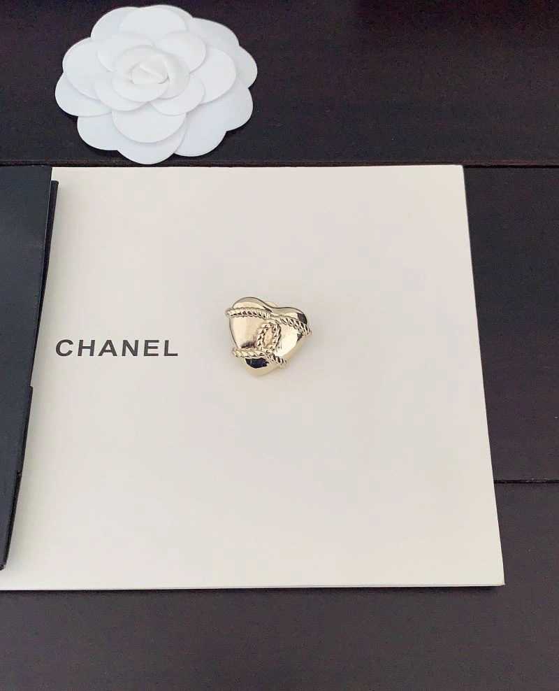 Chanel Brooches DailyWear 226345