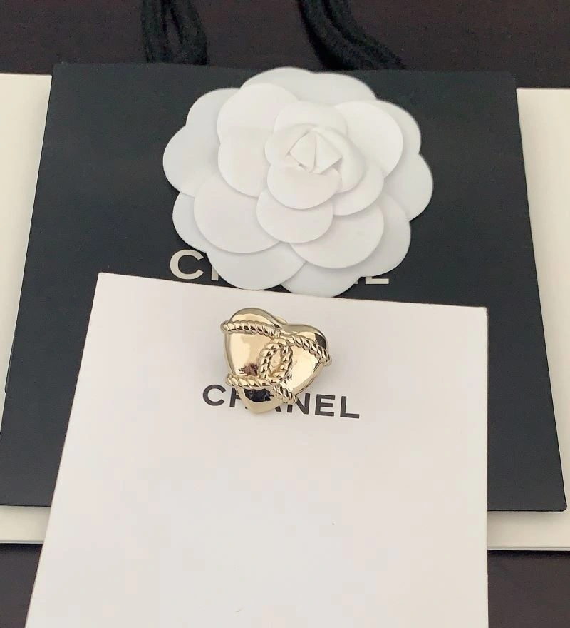 Chanel Brooches DailyWear 226345