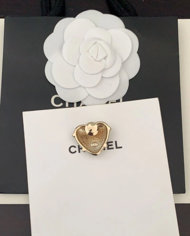 Chanel Brooches DailyWear 226345
