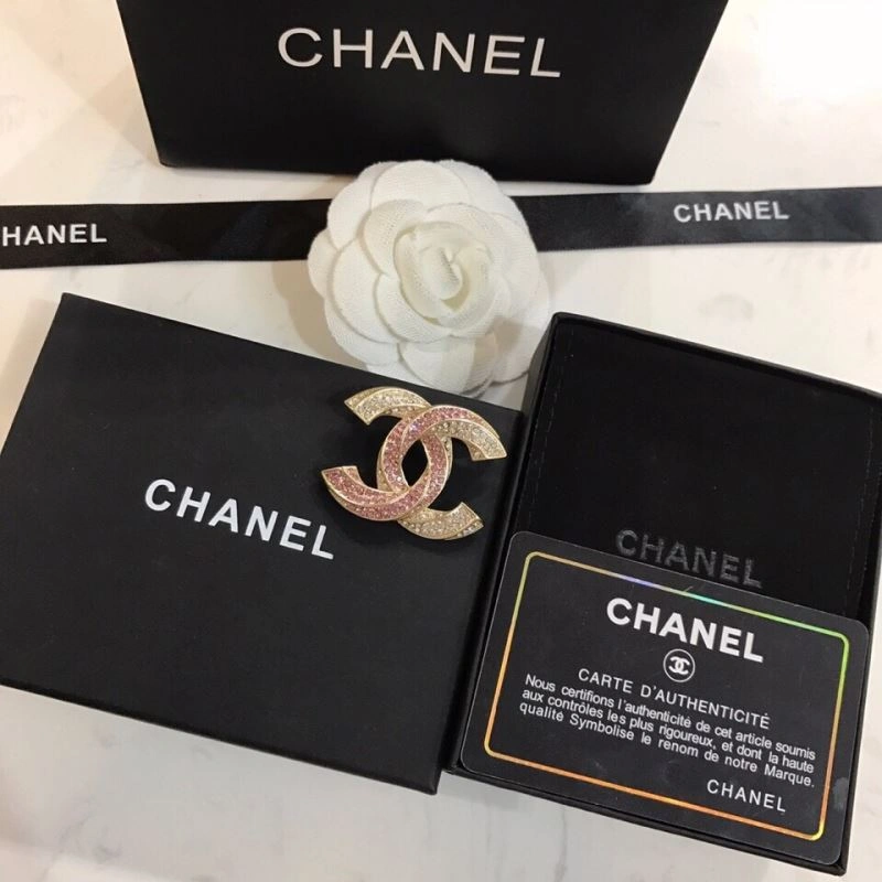 OnTrend Chanel Brooches 226343