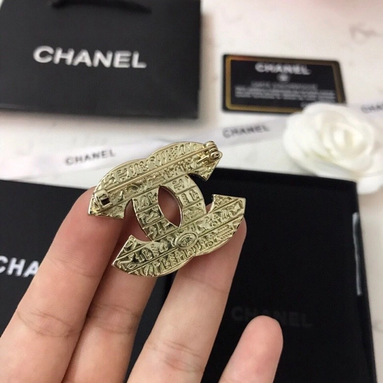 Chanel Brooches Practical 226334
