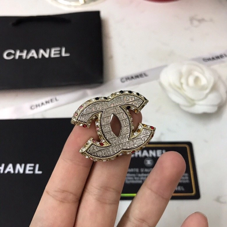 Chanel Brooches Practical 226334