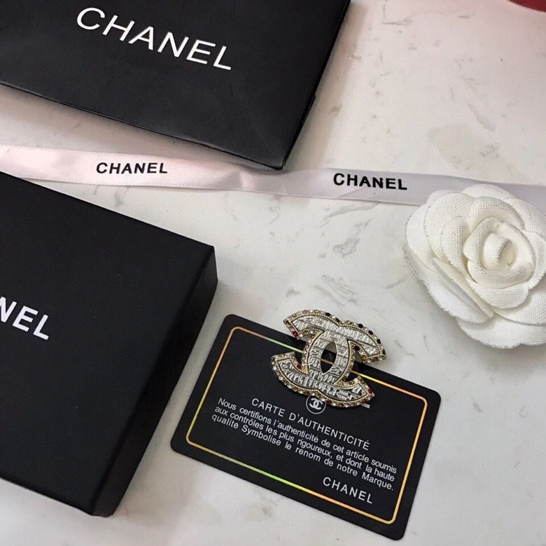 Chanel Brooches Practical 226334
