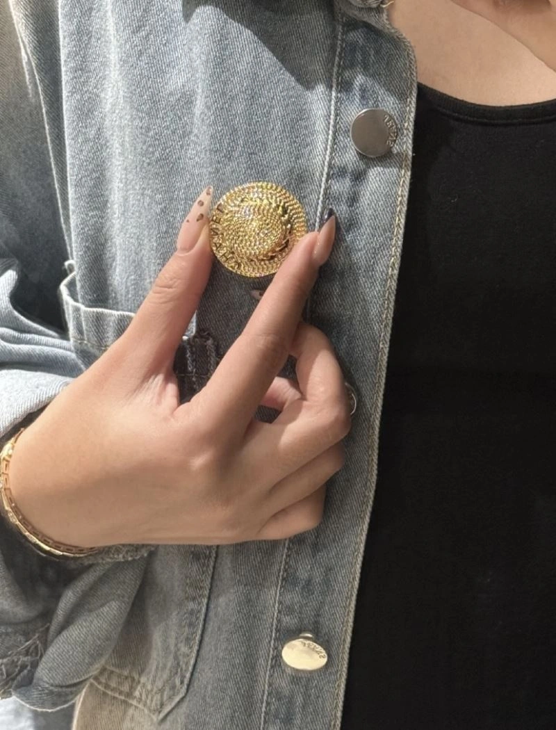 Chanel Brooches RelaxedFit 226333