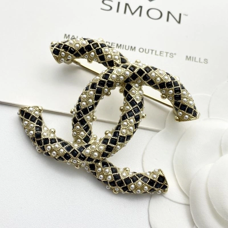 Sporty Chanel Brooches 226329