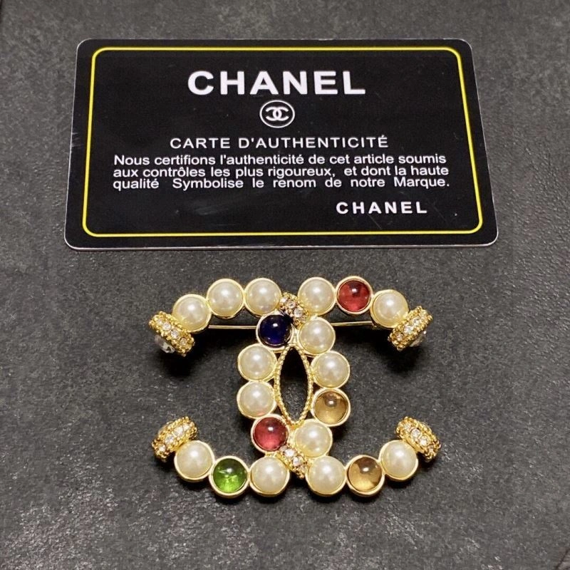 SoftTouch Chanel Brooches 226326