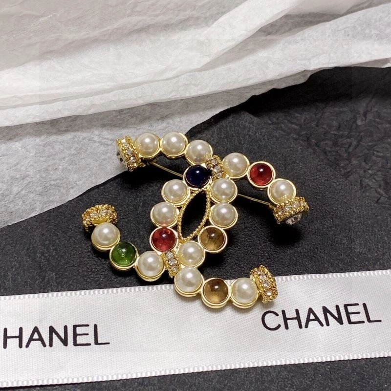SoftTouch Chanel Brooches 226326