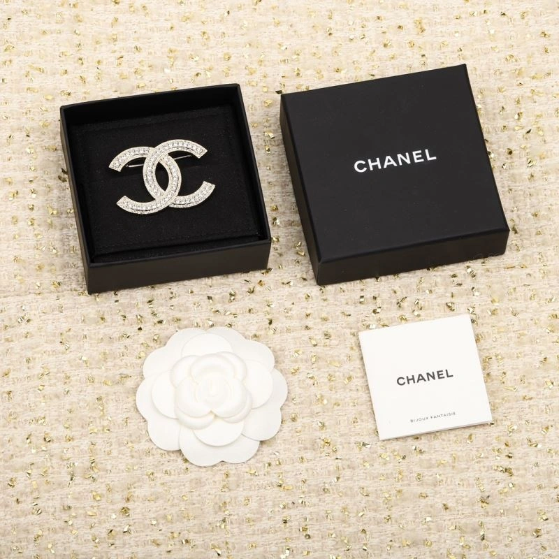 Chanel Brooches TimelessDesign 226322