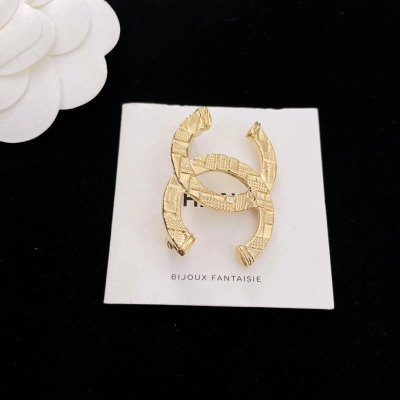Chanel Brooches Unisex 226340