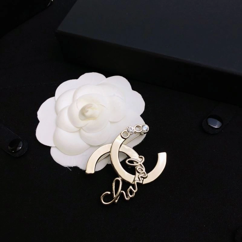 Chanel Brooches ZipUp 226313