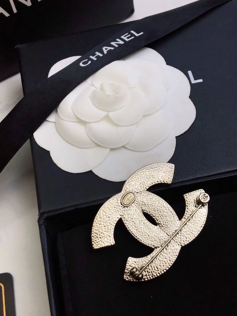 Efficient Chanel Brooches 226319