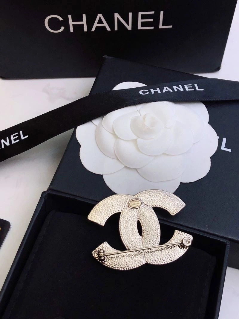 Efficient Chanel Brooches 226319