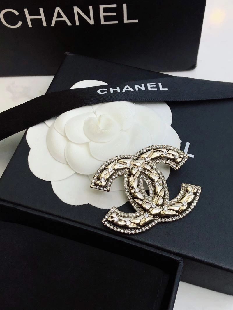 Efficient Chanel Brooches 226319