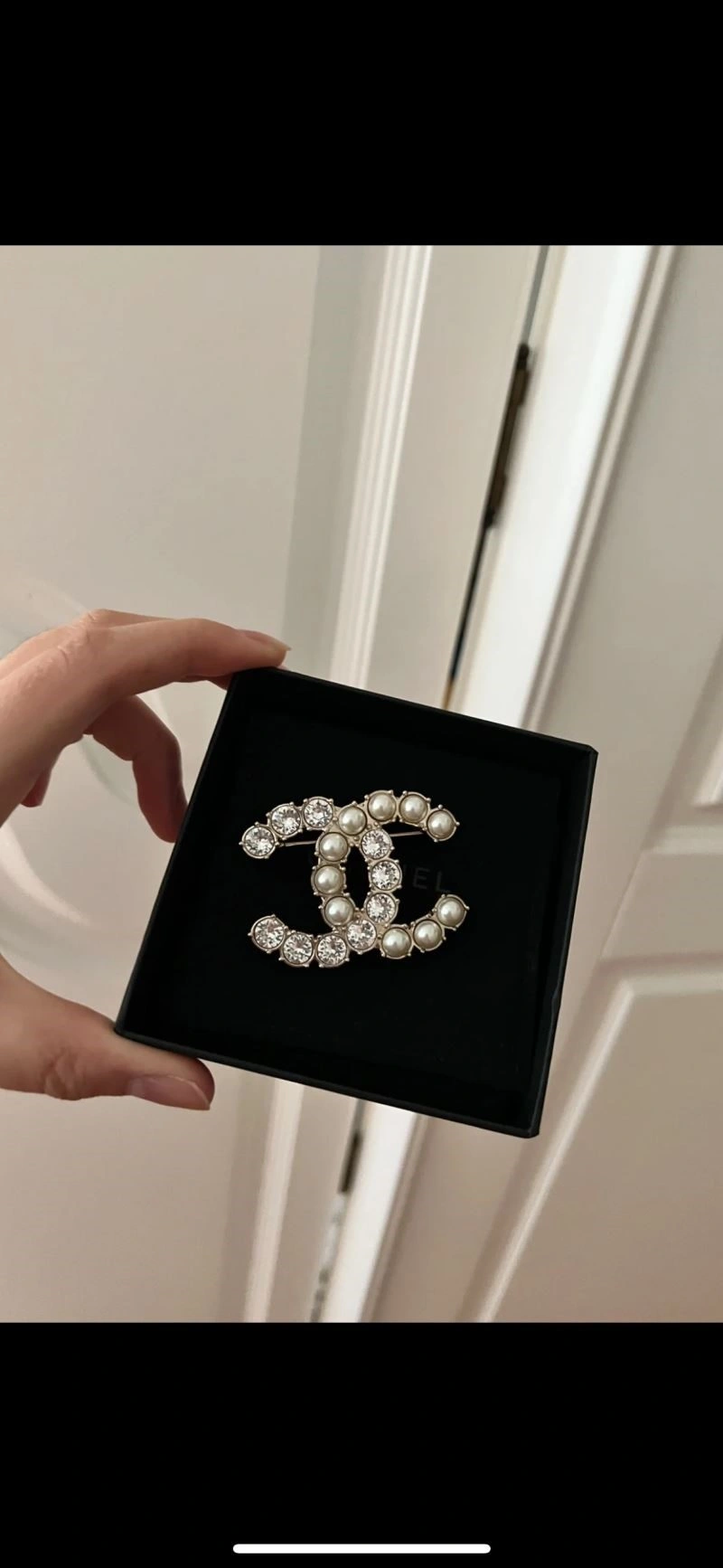 Modern Chanel Brooches 225646