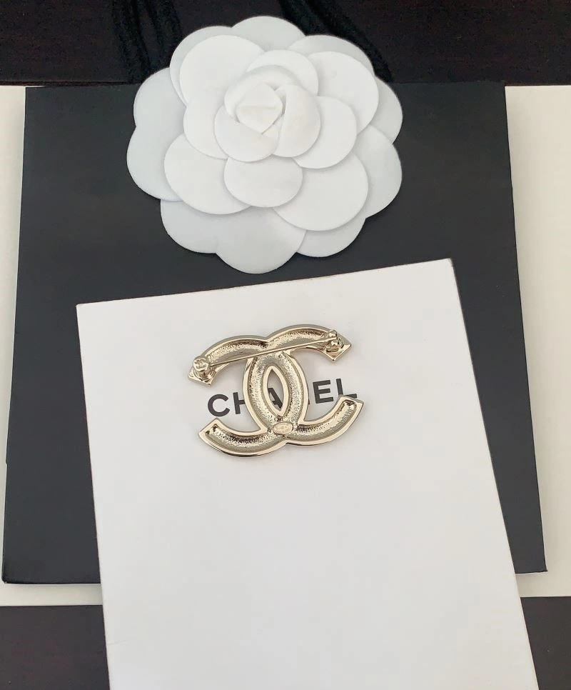 ModernLook Chanel Brooches 225692