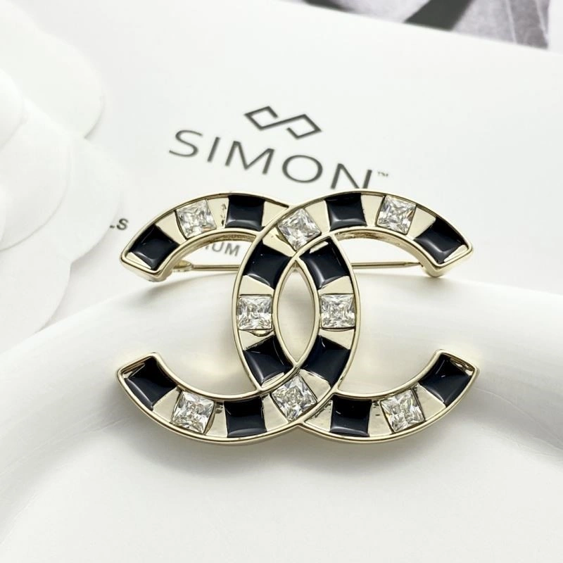 Casual Chanel Brooches 225628