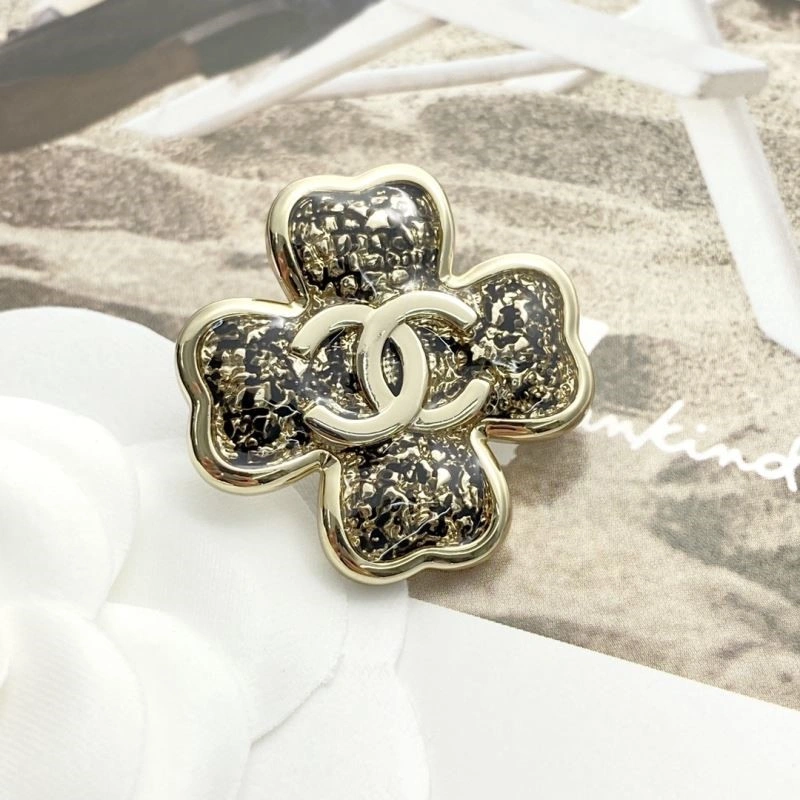 Breathable Chanel Brooches 225627