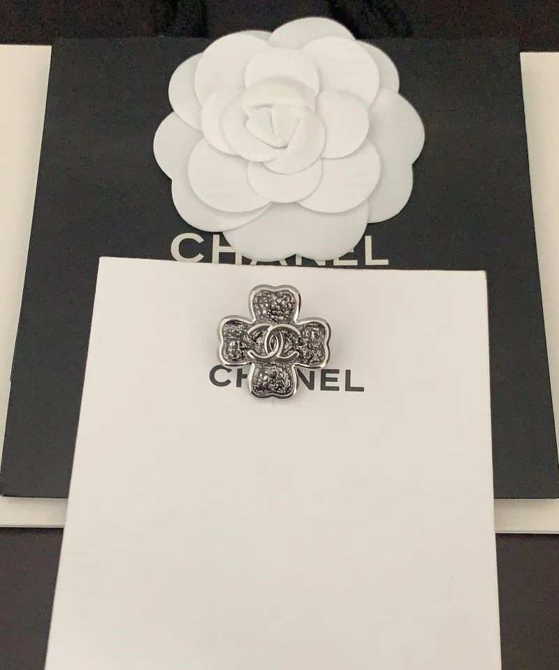 Chanel Brooches SoftTouch 225616