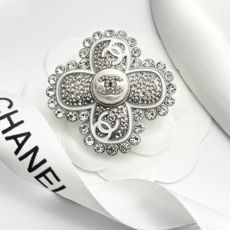 Chanel Brooches MultiPurpose 225614