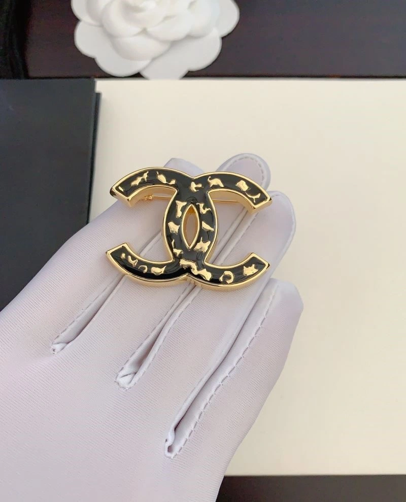 Original Chanel Brooches 225609