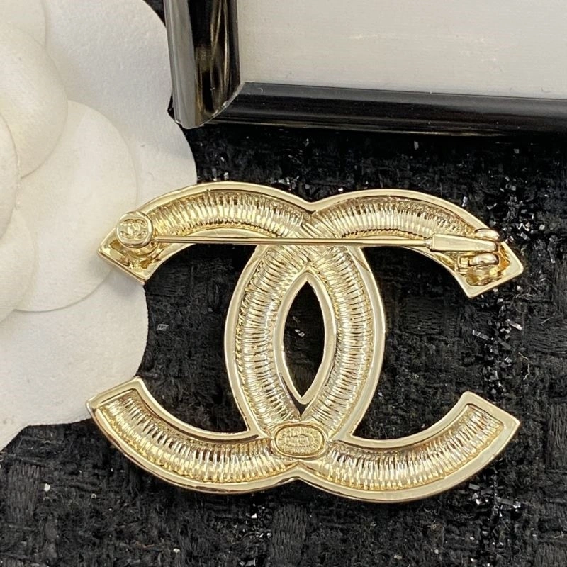 Chanel Brooches SmartChoice 225603