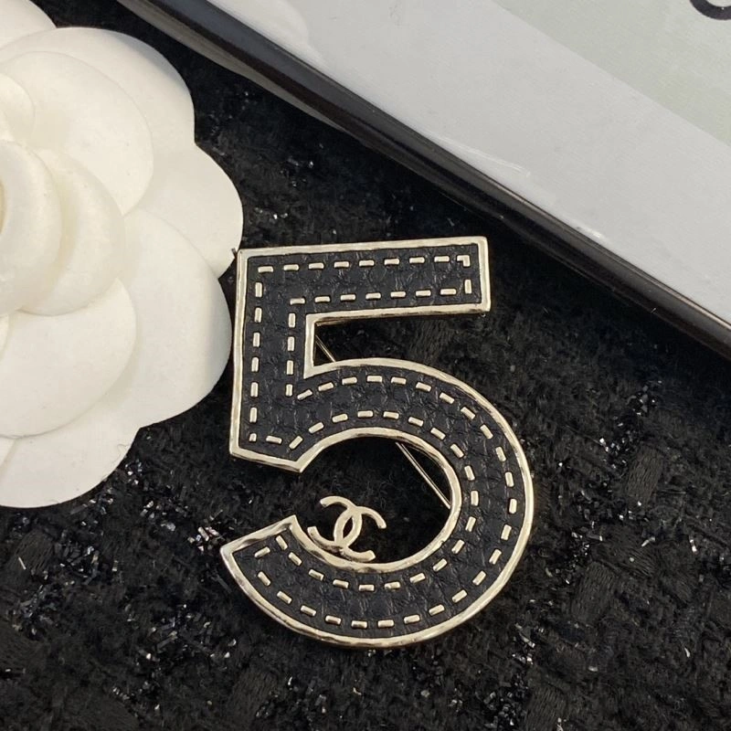 Chanel Brooches FreshLook 225592