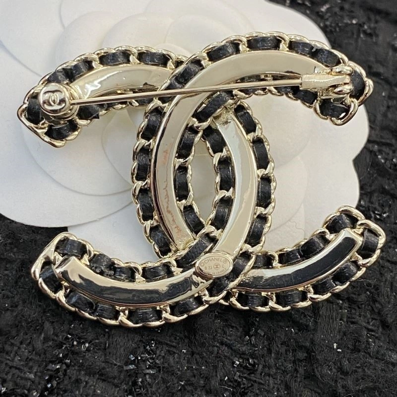 OnTrend Chanel Brooches 225579