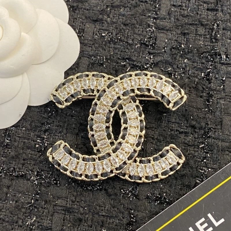 OnTrend Chanel Brooches 225579