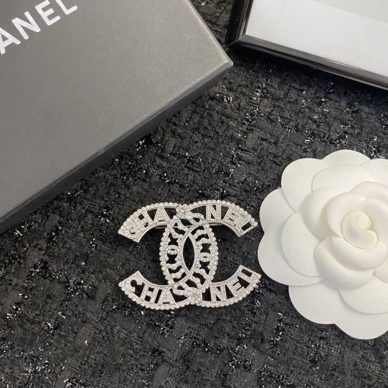 SmartChoice Chanel Brooches 225576