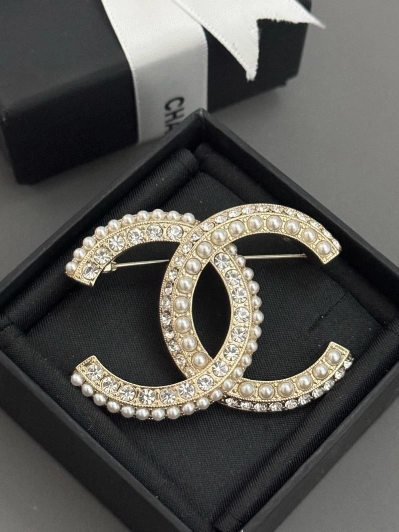 AllSeason Chanel Brooches 225585