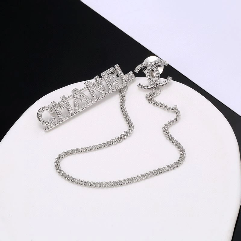 Chanel Brooches WellDesigned 225686