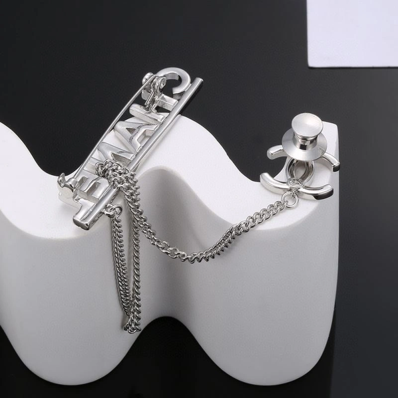 Chanel Brooches WellDesigned 225686