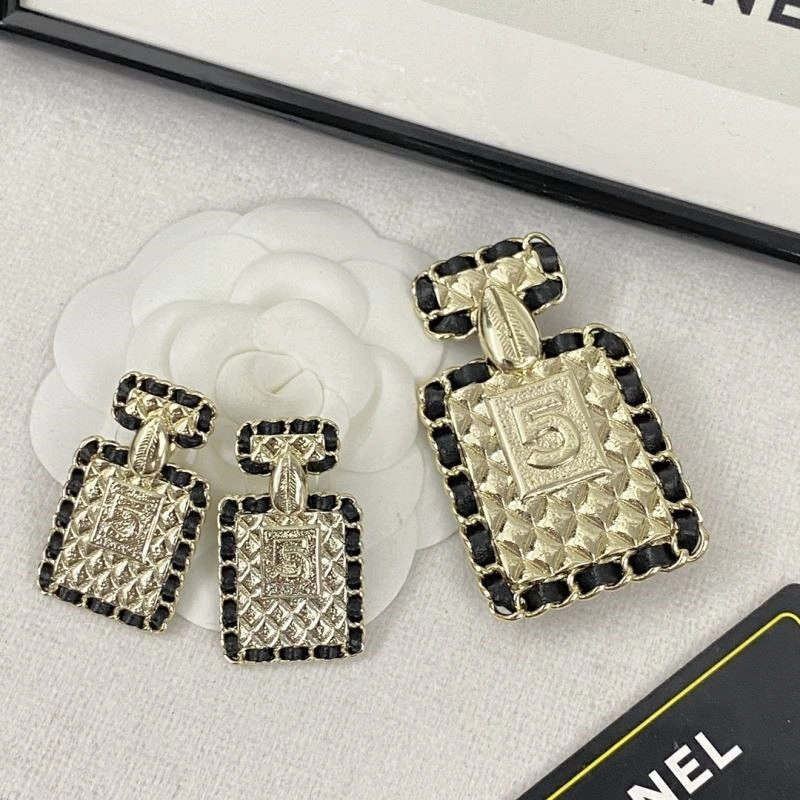 Chanel Brooches HighPerformance 225584