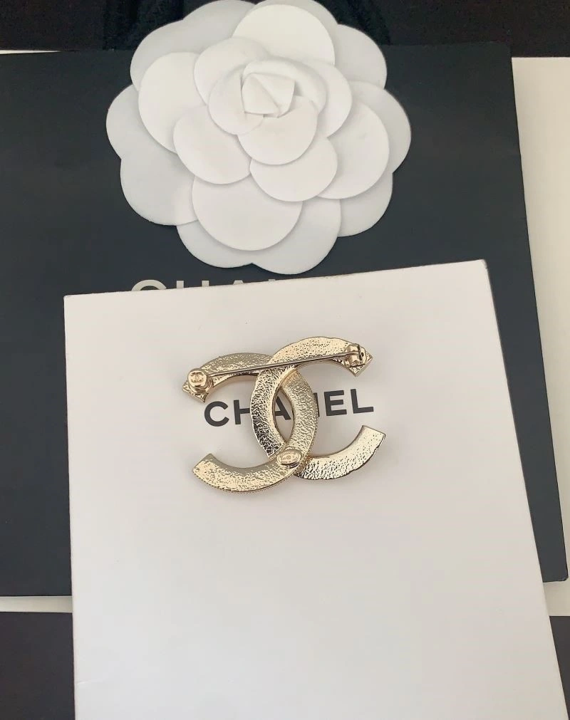 Chanel Brooches Comfortable 225574