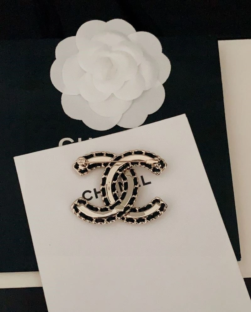 Chanel Brooches SoftTouch 225581