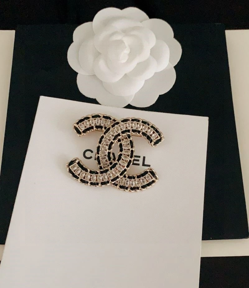Chanel Brooches SoftTouch 225581