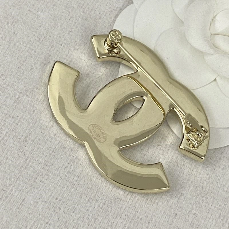 Stretchable Chanel Brooches 225560