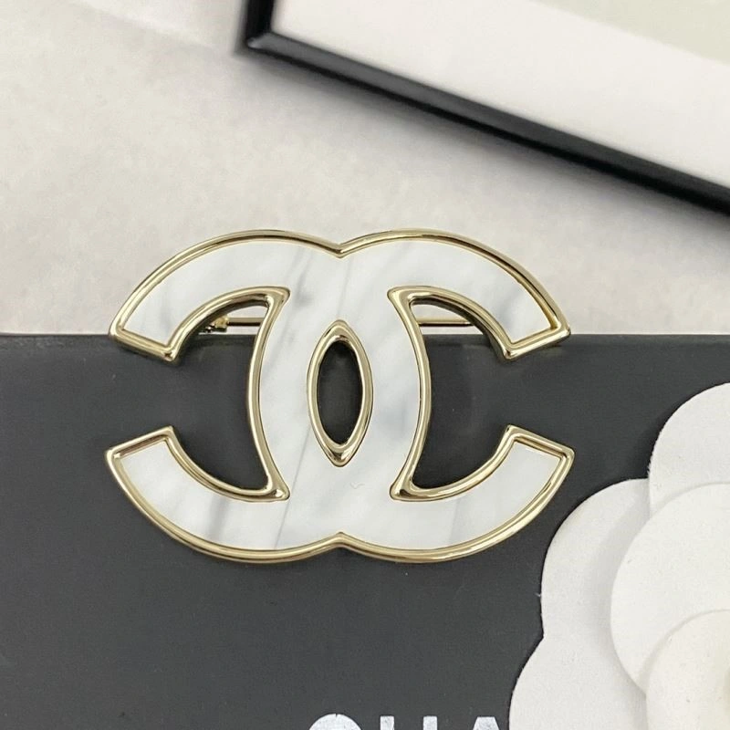 Stretchable Chanel Brooches 225560