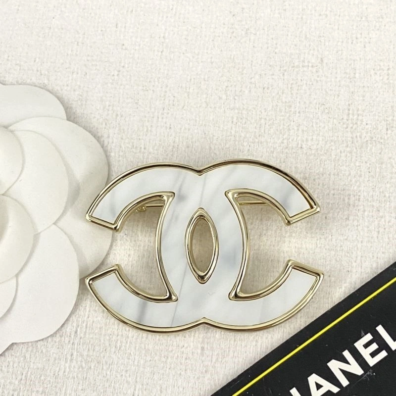 Stretchable Chanel Brooches 225560