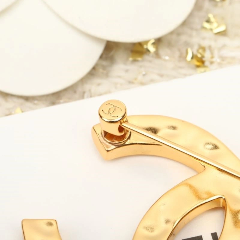Reliable Chanel Brooches 225552